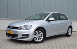 volkswagen golf 1.6 grijs autoradam